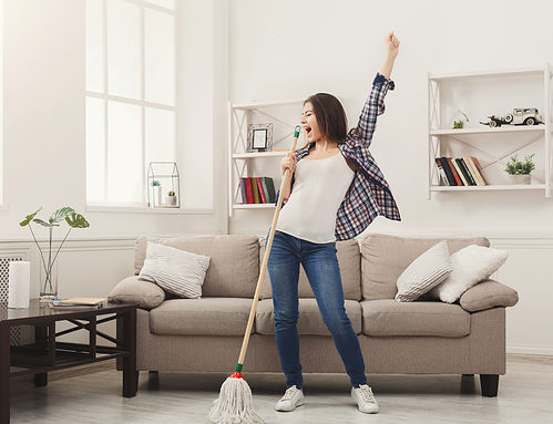 4 Tips to Declutter Your Home Before Moving